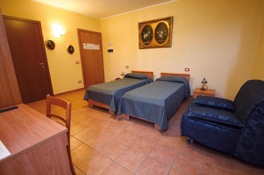 Albergo Corte Antica Villafranca di Verona Exterior photo